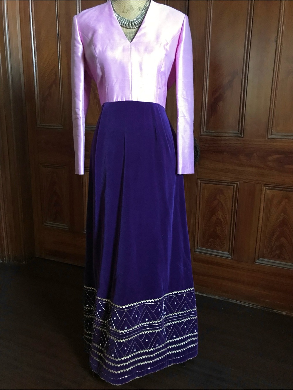 Vintage Gorgeous Regal 70's Velvet Boho Hippie Gypsie Dress Evening Gown & Shawl